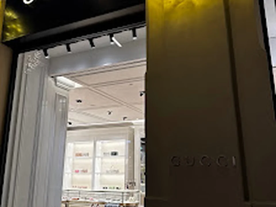 Gucci