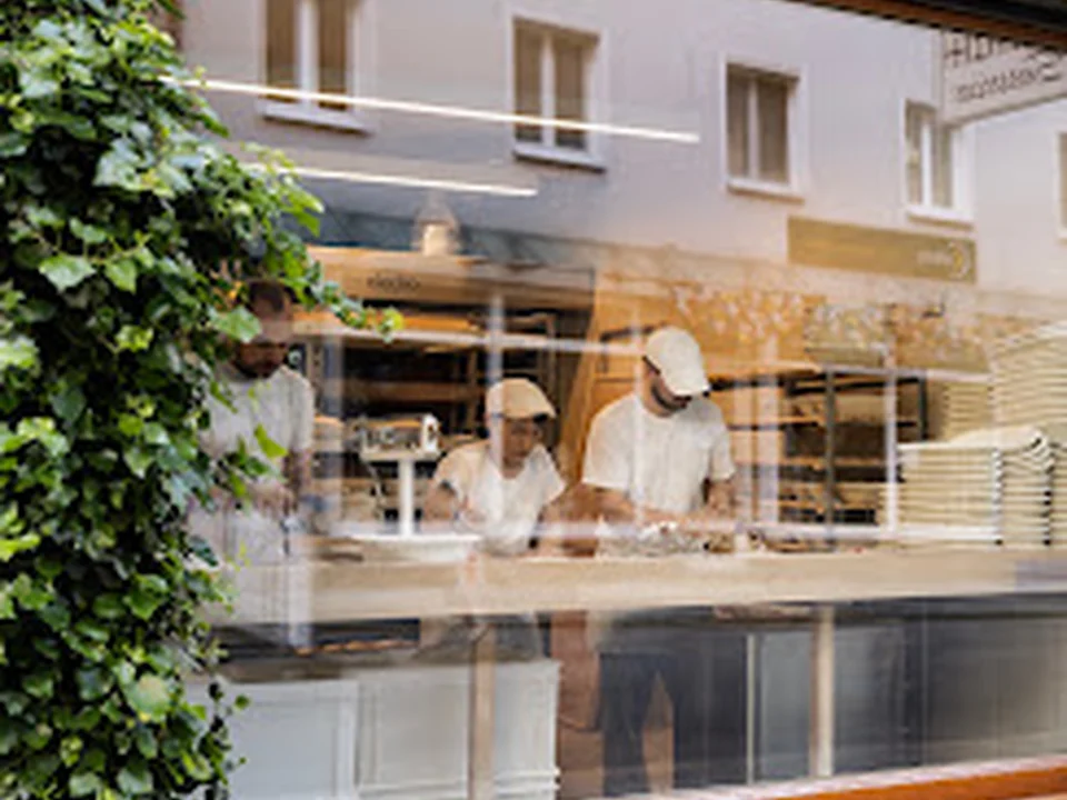 Julius Brantner Brothandwerk Brezelbackstube - Altstadt