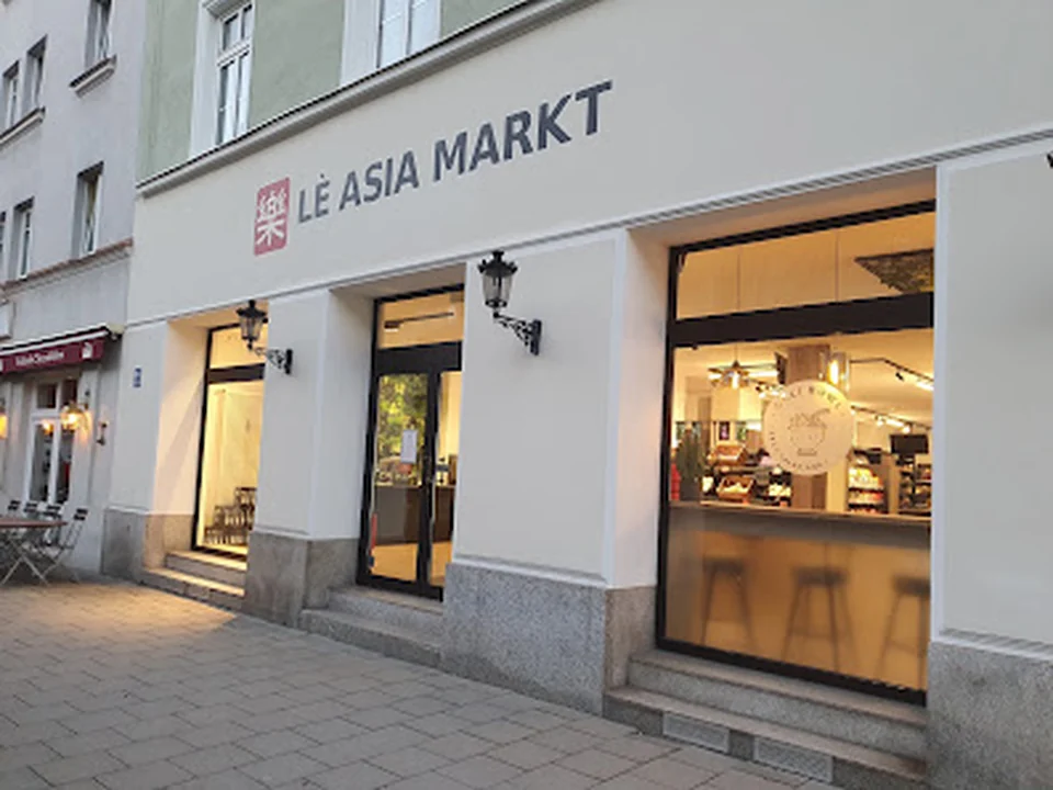 LÈ ASIA MARKT