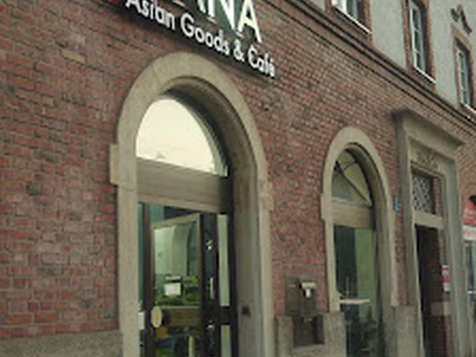 VANA - Asian Goods & Café