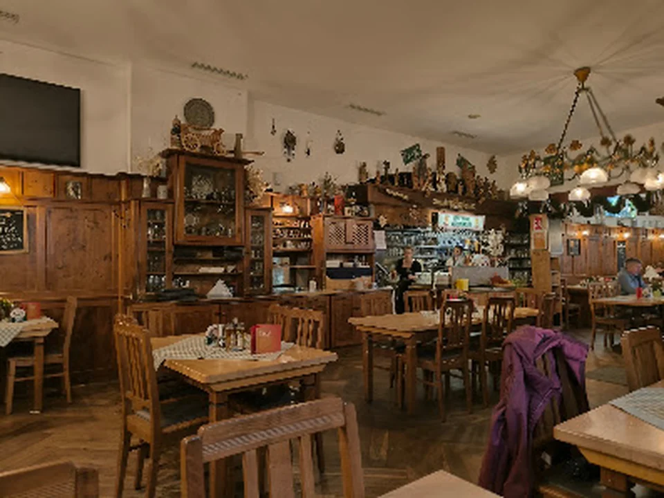 Zum Brünnstein