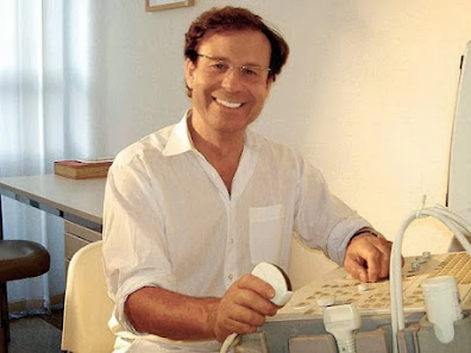 Dr. Römer Gastroenterologe Darmspiegelung Magenspiegelung Kunstblock, München