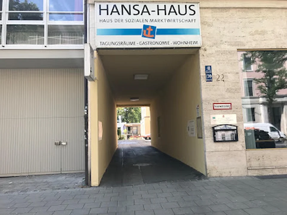 ampido Parkplatz, München