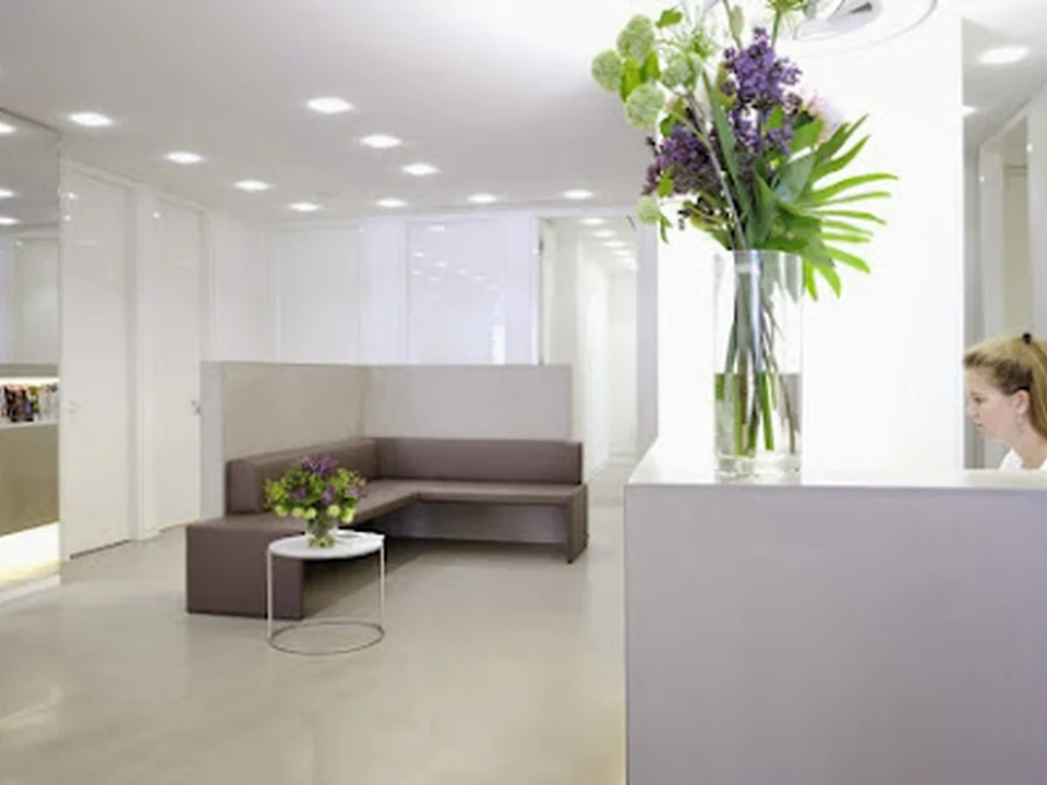 Dr. Bernd Schuster HNO Privatpraxis Nasenkorrektur Rhinoplastik, München