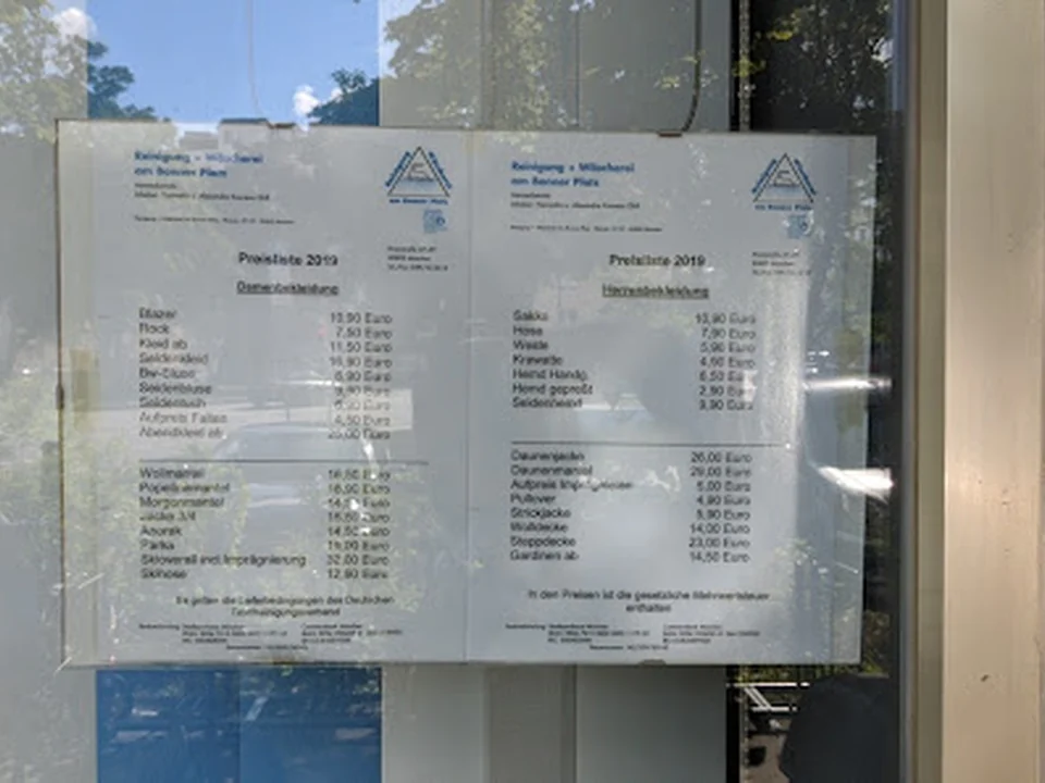Reinigung und Wäscherei am Bonner Platz, München
