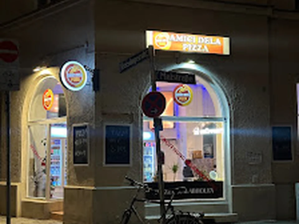 Amici Dela Pizza, München