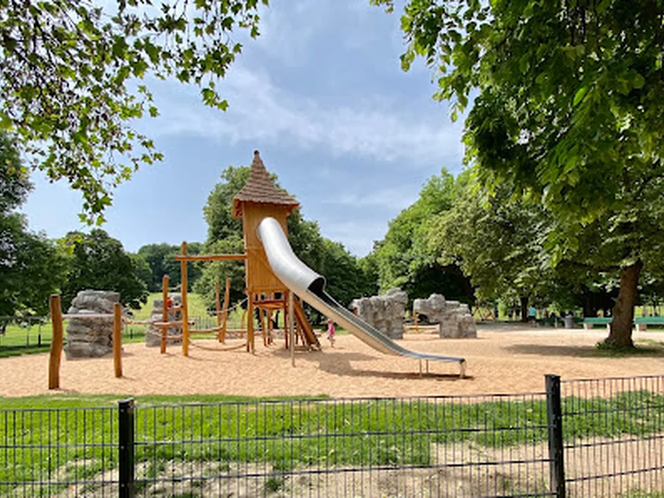Spielplatz Rodelberg, München