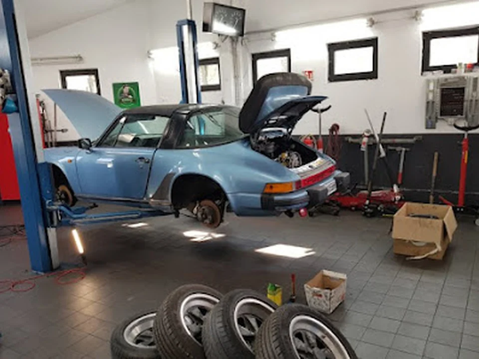 Auto-Werkstatt PS Works, München