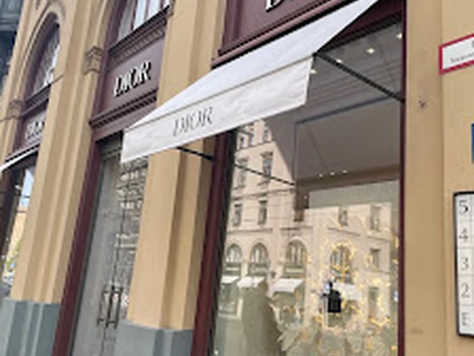 DIOR Munich Maximilianstrasse, München