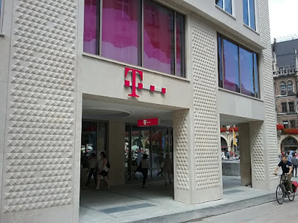 Telekom Shop, München