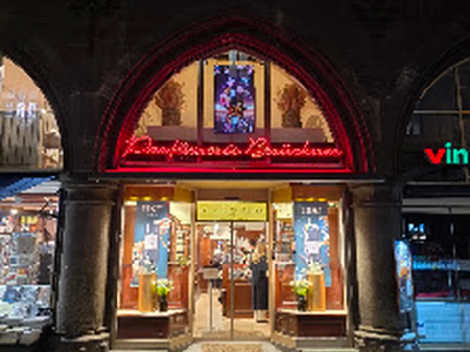 Parfümerie Brückner, München