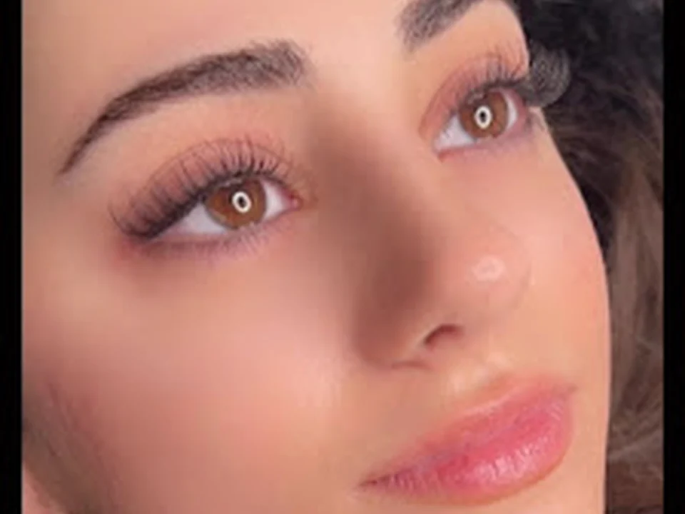 Wimpernverlängerung MerVa_Lashes, München