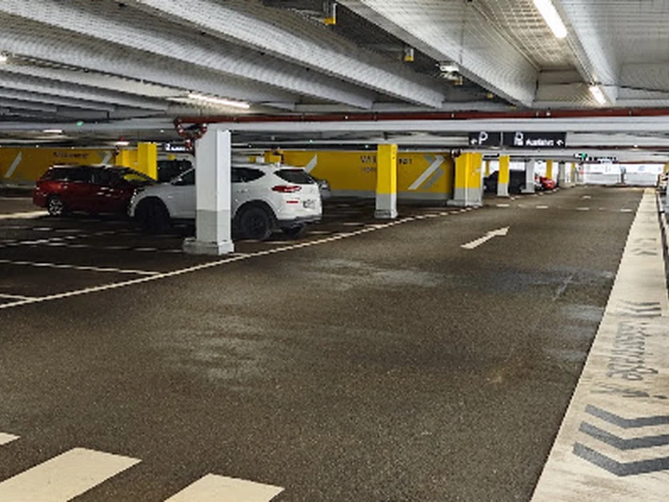 Olympia Einkaufszentrum Parken Süd, München