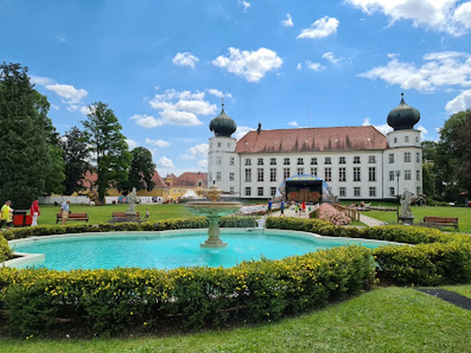 Schloß Tüßling, München