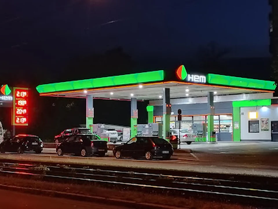 HEM Tankstelle, München
