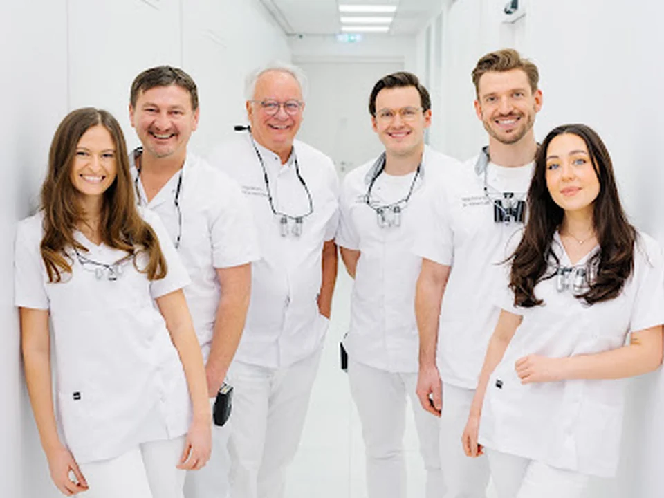implaneo Dental Clinic, München