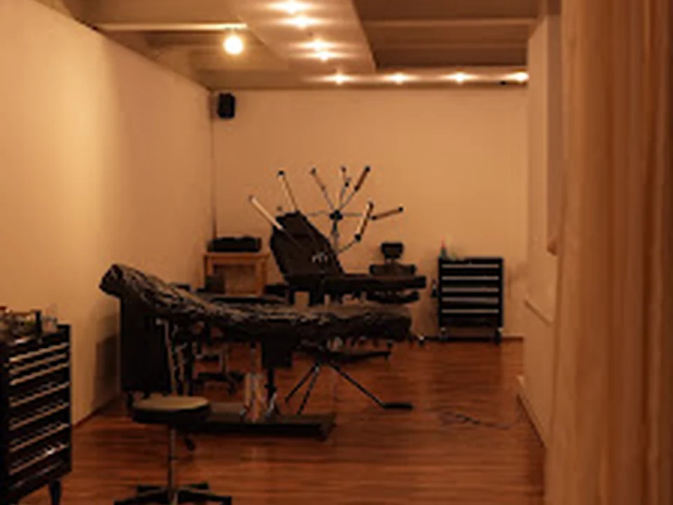 InkVoyage Tattoo Piercing Studio, München