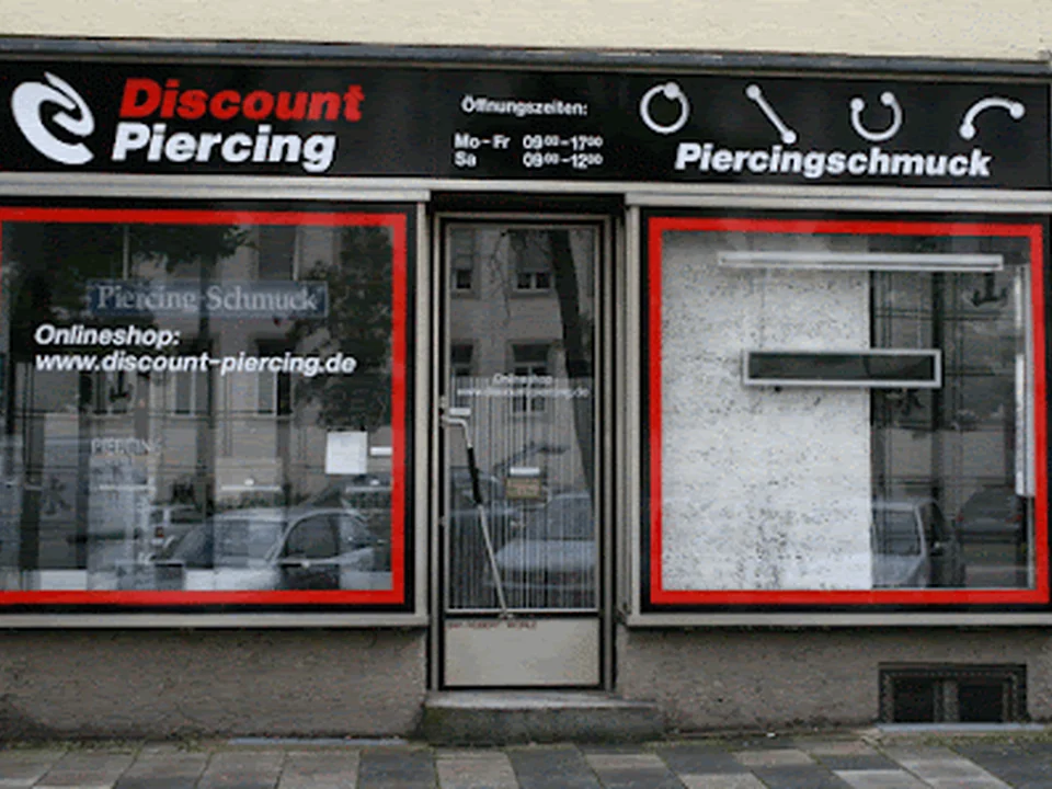 Discount-Piercing, Robert Wörle, München