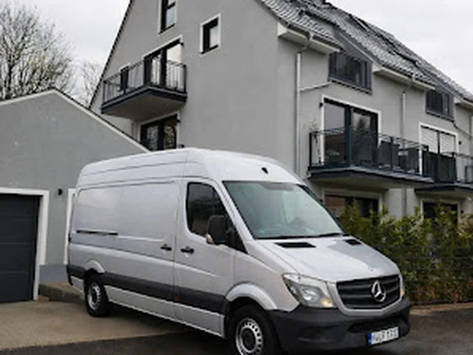 Lux Transporte, Umzug, Entrümpelung, Möbeltransport, Entsorgung, München