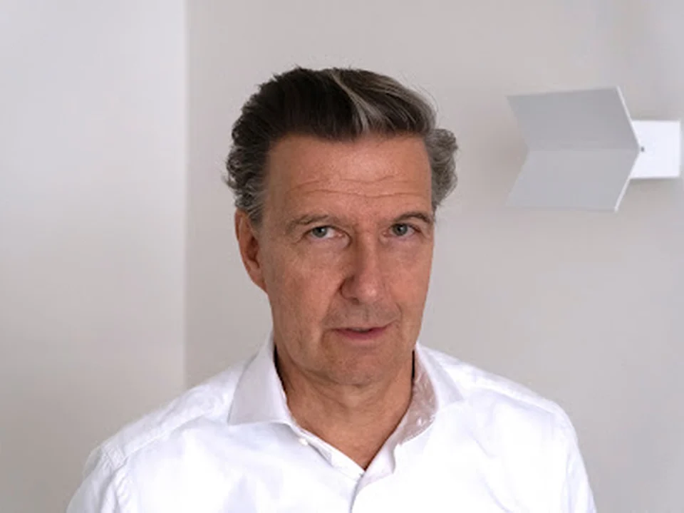 Prof. Dr. med. Stefan Holtmann, München