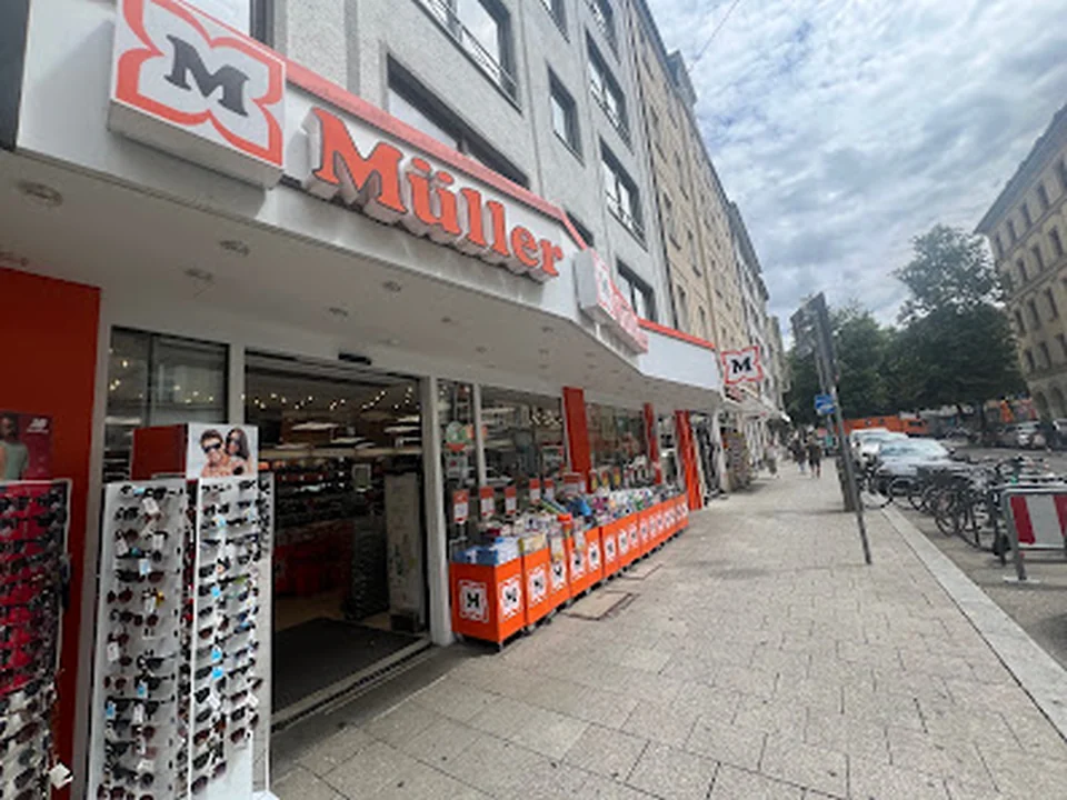 Müller, München