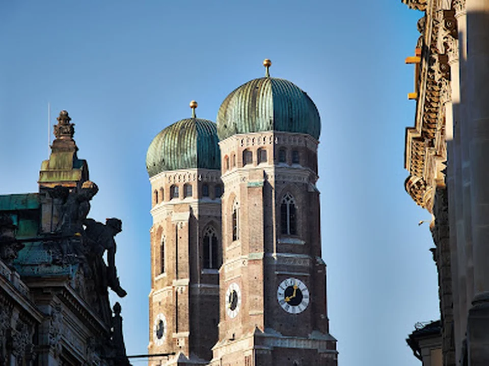 CM CASA Immobilien GmbH, München