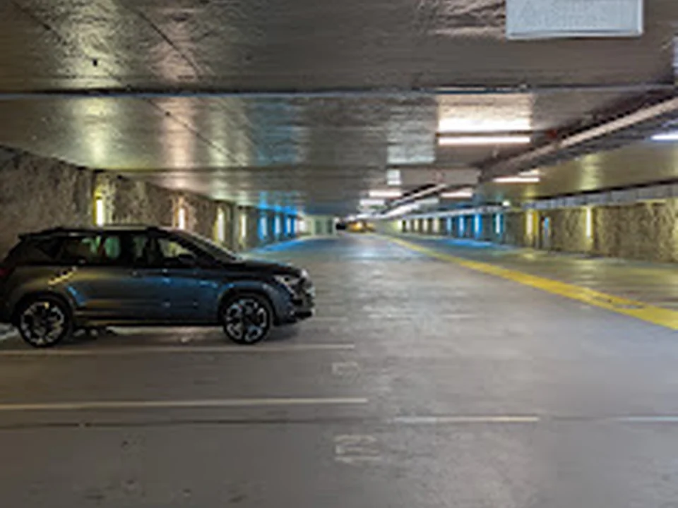 P+R Parkplatz Westfriedhof, München