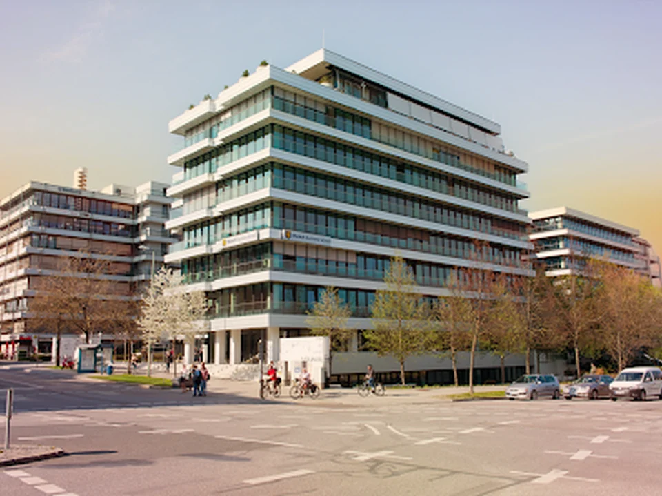 Munich Business School, München