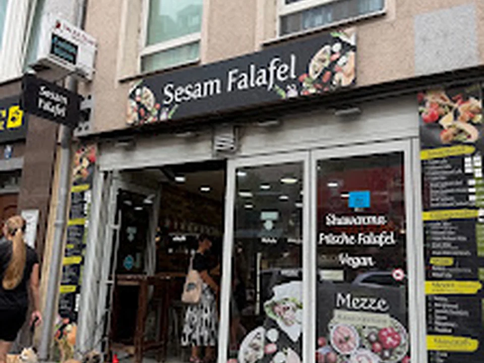 Sesam Falafel an der Uni, München