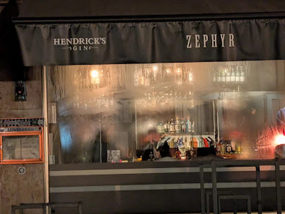 Zephyr Bar, München