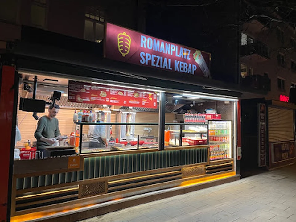 Romanplatz Spezial Kebap, München