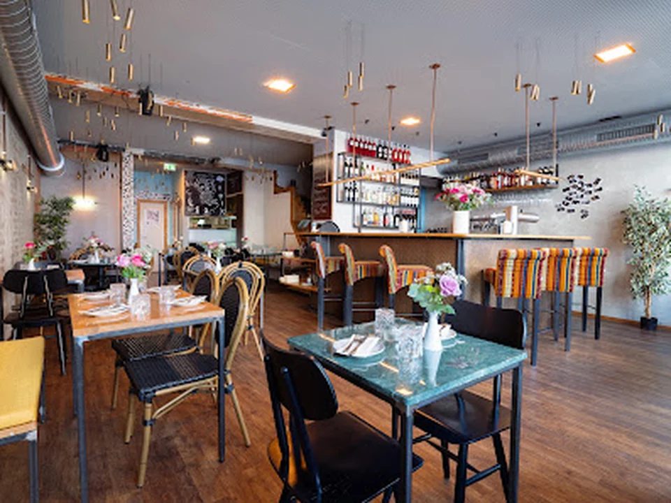 COCO Munich - Tapas & Bar, München