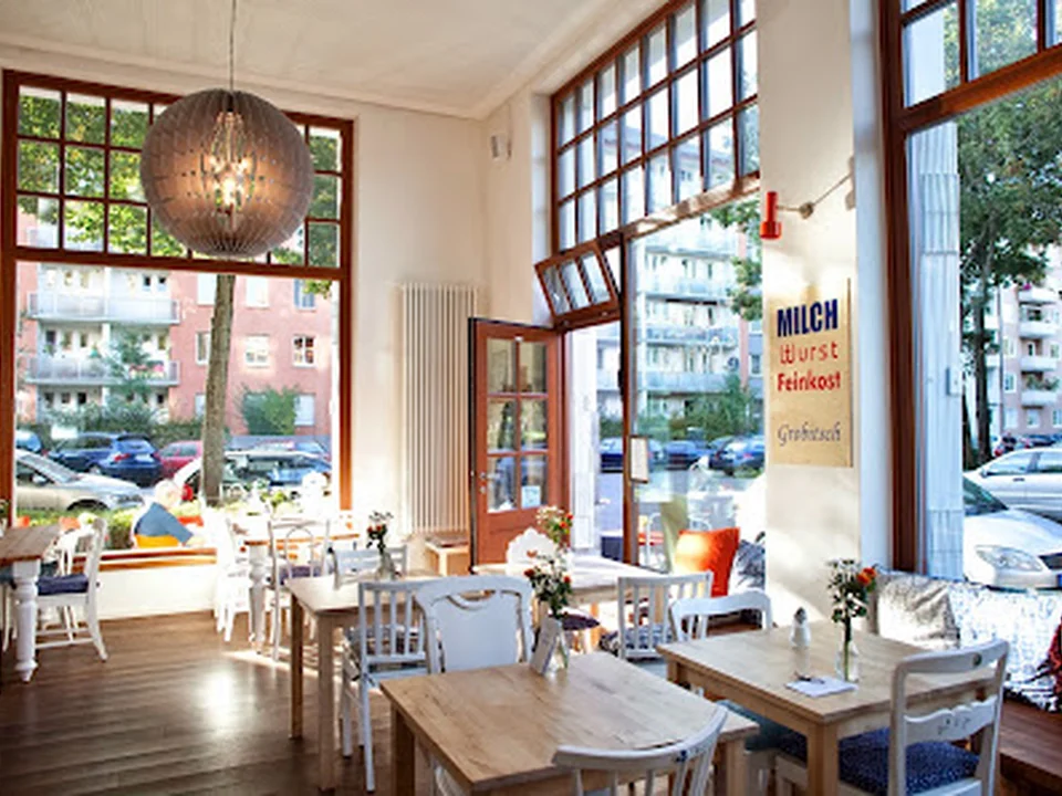 Café Simurg, München