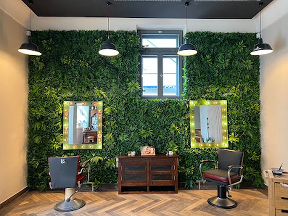 NEVEN Friseur und Barbier, München