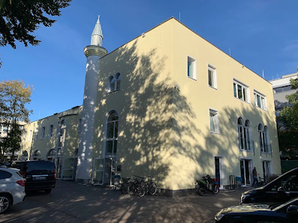 Türkische Moschee Deutsch-Türkischer-Kulturverein e.V., München