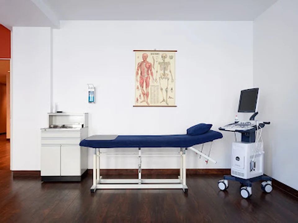 Dr. med. Thomas Baurmann / Orthopädie / Akupunktur / Chirotherapie, München
