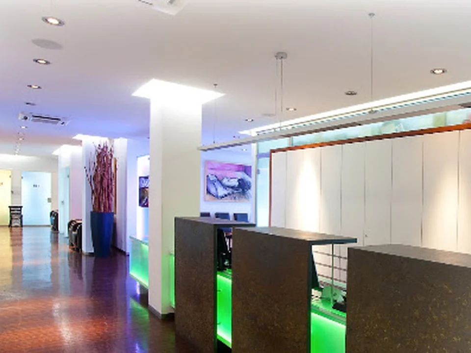 OZM Orthopädie Zentrum München - MVZ im Helios
