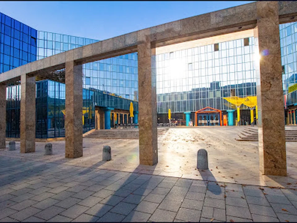 SIS-Sparkassen-Immobilien-Service, München