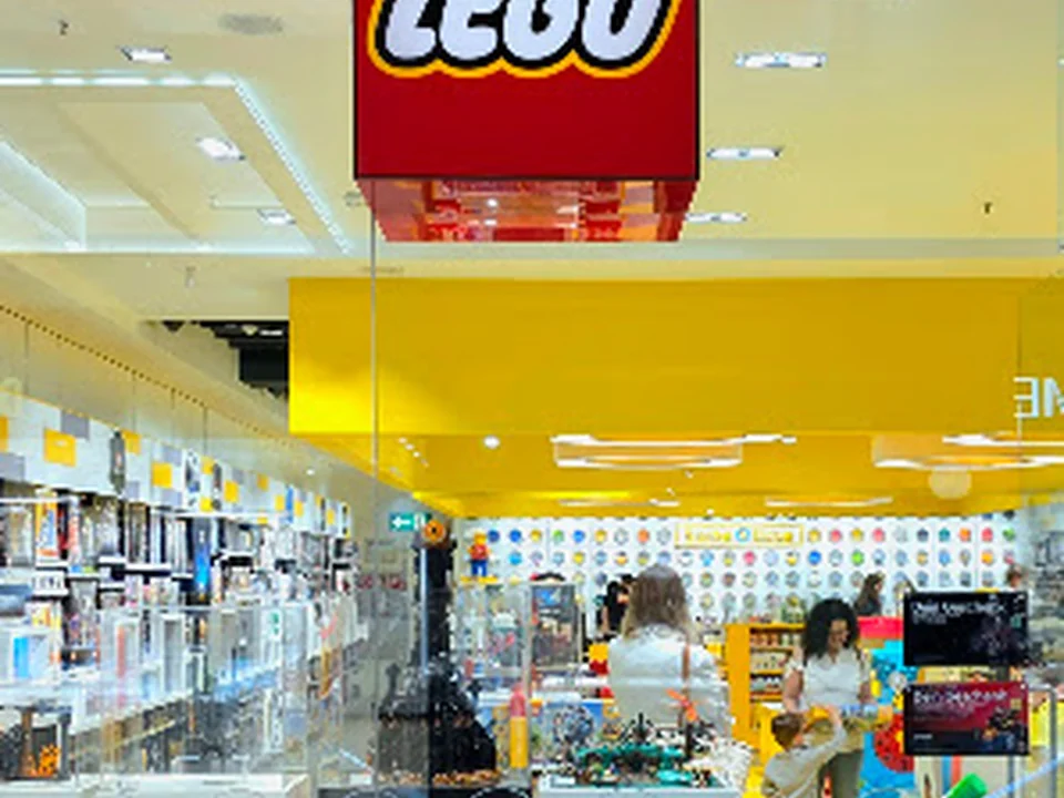 The LEGO® Store München Riem Arcaden