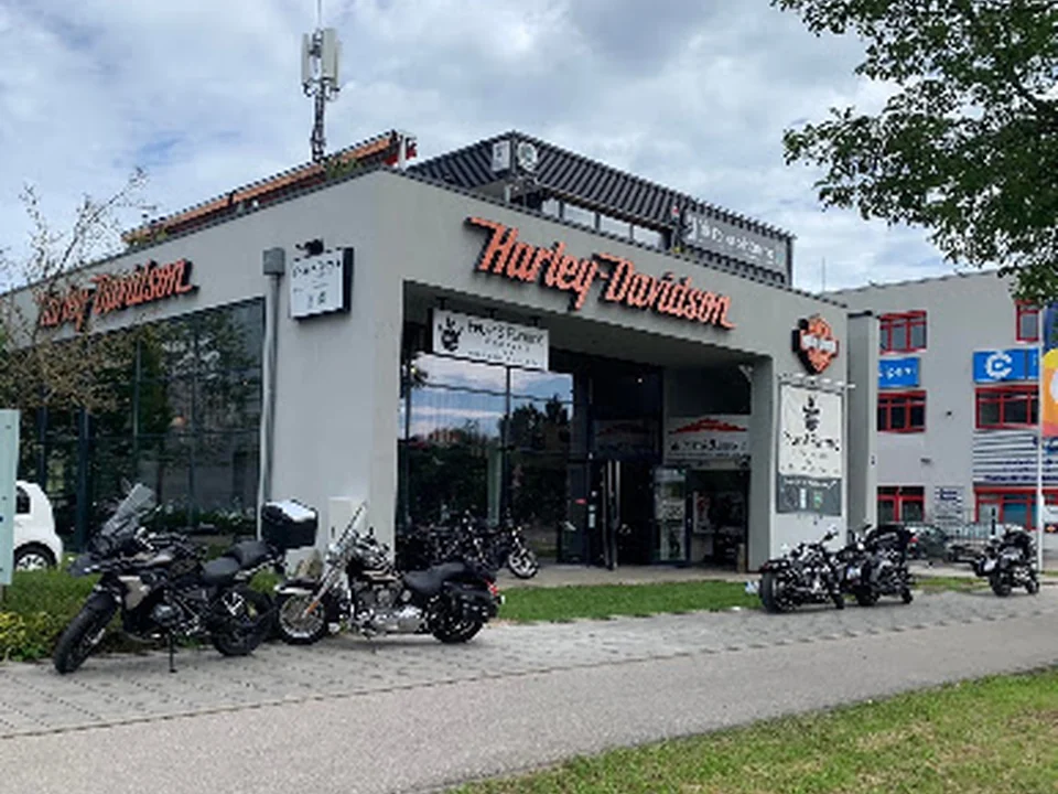 House of Flames Harley-Davidson Munich West, München