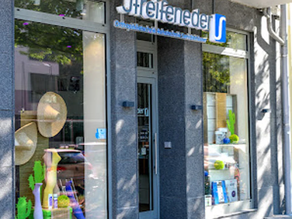 F. G. Streifeneder KG · Sanitätshaus, München
