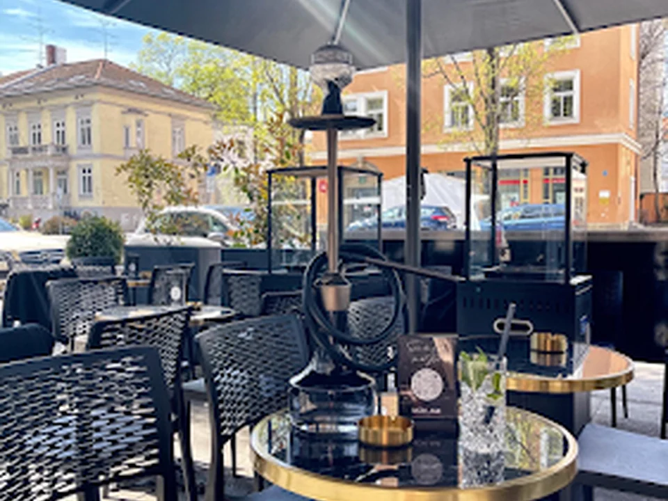 MON AMI, München
