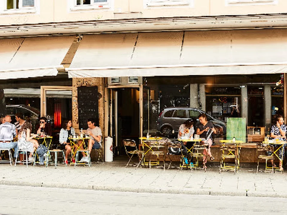 Loretta Bar, München
