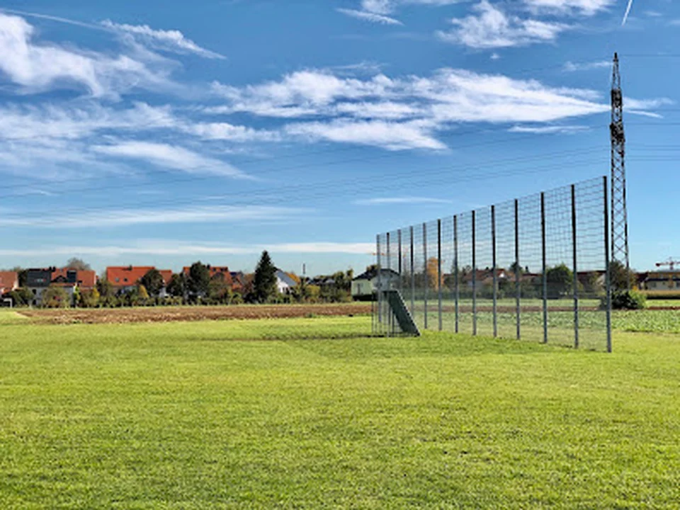 Rubbelmir‘s Fußball- und Basketballplatz, München